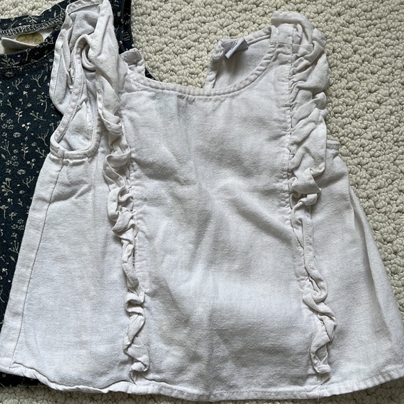 Adorable top bundle - Picture 2 of 4